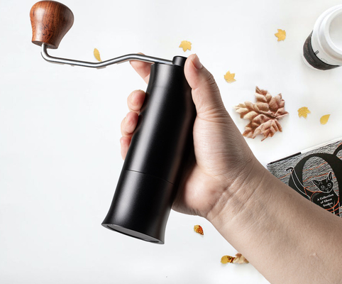 Handlowy ręczny ręczny młynek do kawy Expresso z ceramicznym zadziorem