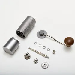 Korpus ze stopu aluminium Przenośny mały młynek ręczny Ręczny młynek do kawy 420 Burr ze stali nierdzewnej