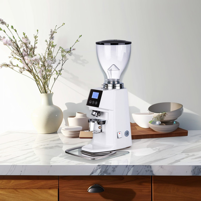 220 - 240V Full Touch LCD Display Komercyjny młyn do kawy Prędkość szlifowania 10-15 kg/h