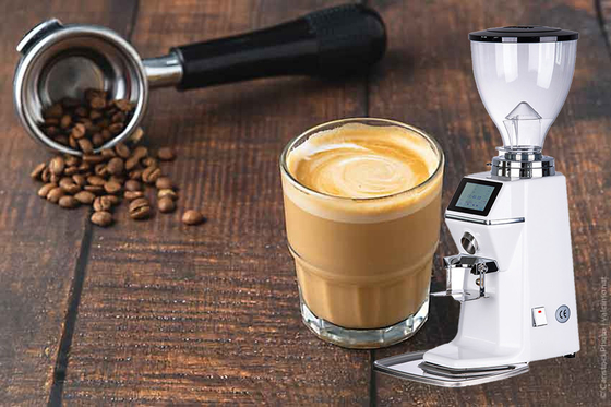 Wysokiej mocy szlifierka espresso o mocy 370 W z pojemnikiem z proszkiem kawy