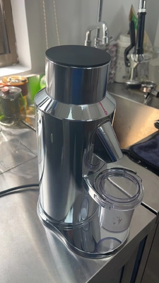 150W stopu cynkowego i stopu aluminium Burr młyn do kawy do hotelowego pokoju wykonawczego